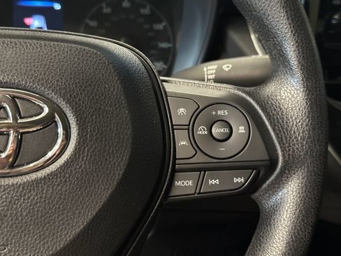 Used 2023 Toyota Corolla LE FWD image 11