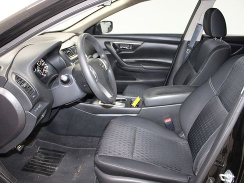 Used 2017 Nissan Altima 2.5 S w/ Power Driver Seat Package FWD image 16