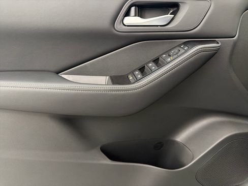 New 2026 Nissan Rogue SV image 14