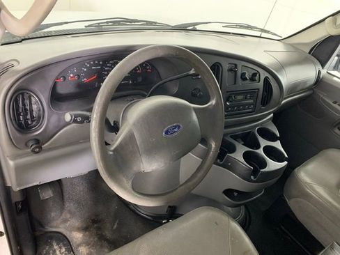 Used 2008 Ford E-150 and Econoline 150 image 15