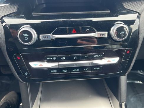 Used 2022 Ford Explorer ST-Line image 37