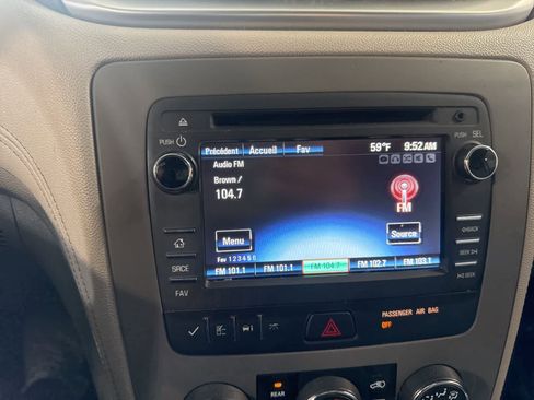 Used 2017 Chevrolet Traverse LS FWD image 24