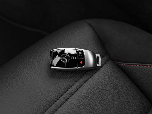 Used 2023 Mercedes-Benz E 350 Sedan image 39