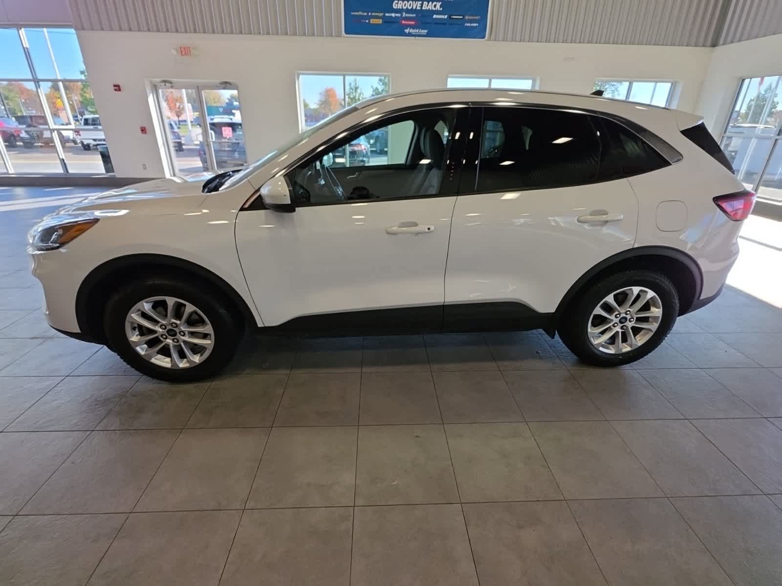 Used 2020 Ford Escape SE AWD/4WD image 12