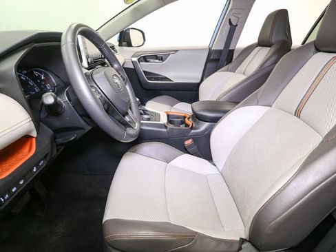 Used 2019 Toyota RAV4 Adventure w/ Cold Weather Package AWD/4WD image 46