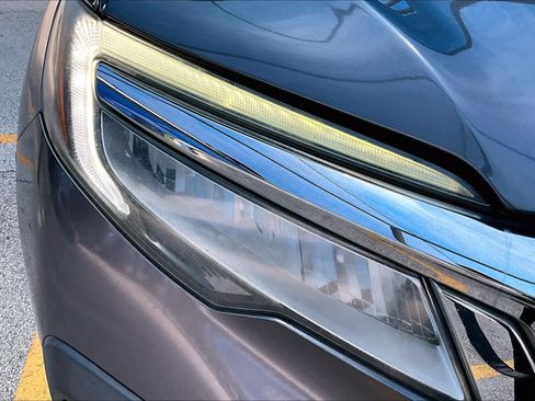 Used 2019 Honda Pilot Elite image 28