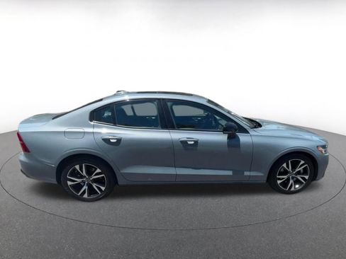 Used 2024 Volvo S60 B5 Core FWD image 16