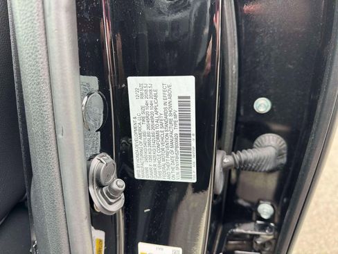 Used 2023 Honda Passport EX-L image 13