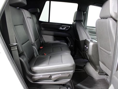 Used 2022 Chevrolet Tahoe Z71 image 36