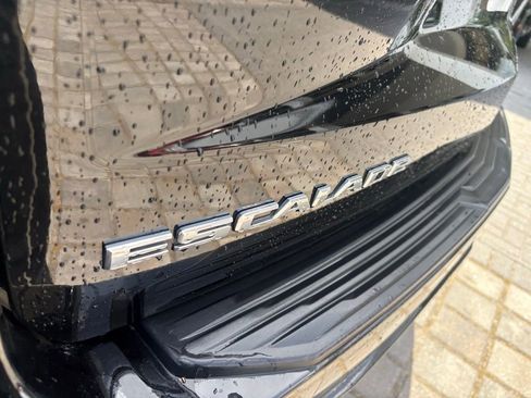 Used 2021 Cadillac Escalade Premium Luxury Platinum image 8