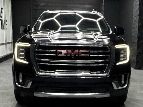 Used 2023 GMC Yukon SLT w/ SLT Premium Package AWD/4WD image 14
