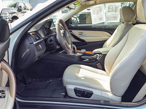 Used 2015 BMW 428i Coupe RWD image 2