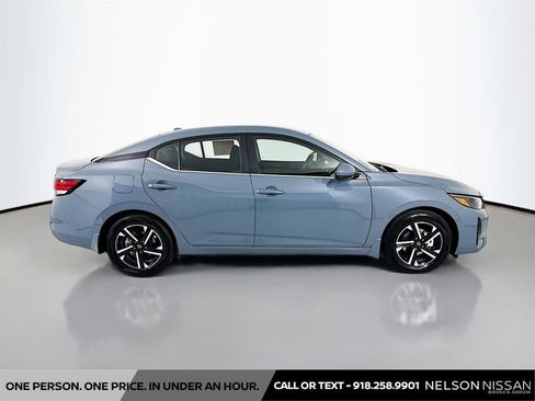 Certified 2025 Nissan Sentra SV w/ Trunk Package image 4