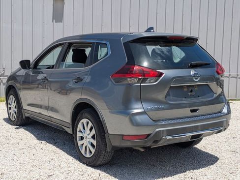 Used 2018 Nissan Rogue S image 7