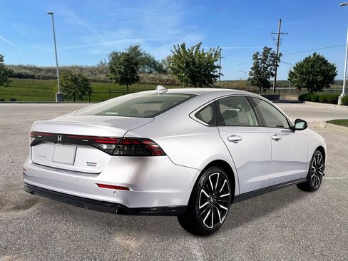 New 2026 Honda Accord Touring image 5