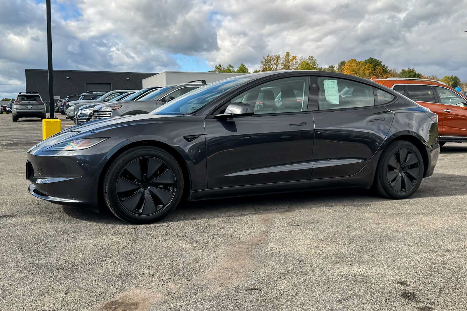 Used 2025 Tesla Model 3 Long Range AWD/4WD image 6