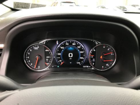 Used 2018 GMC Acadia Denali image 18