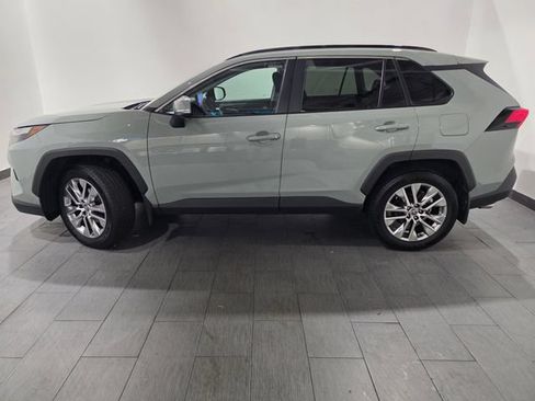 Used 2023 Toyota RAV4 XLE Premium AWD/4WD image 2