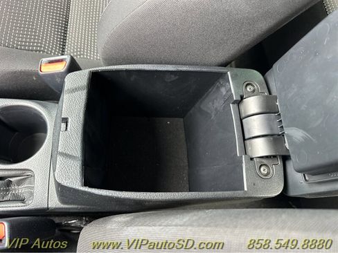 Used 2017 Toyota Corolla iM image 29