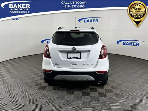 Used 2022 Buick Encore Preferred w/ Safety Package image 8