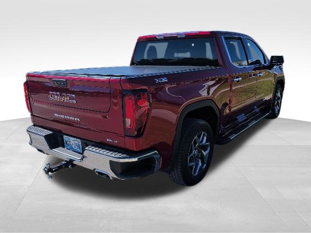 Used 2022 GMC Sierra 1500 SLT AWD/4WD image 3