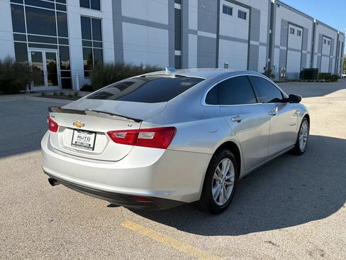 Used 2018 Chevrolet Malibu LT FWD image 5
