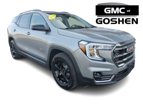 Used 2023 GMC Terrain AT4 image 3