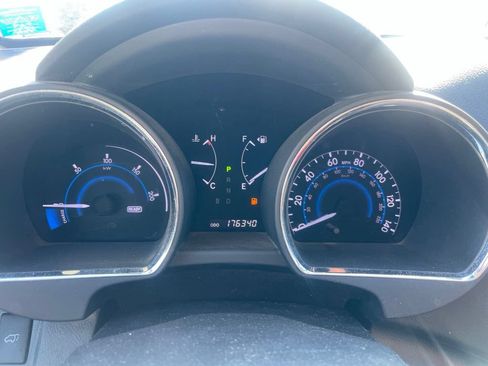 Used 2013 Toyota Highlander Limited AWD/4WD image 12