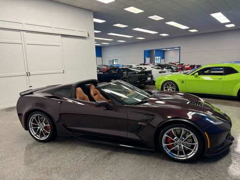 Used 2018 Chevrolet Corvette Grand Sport RWD image 6