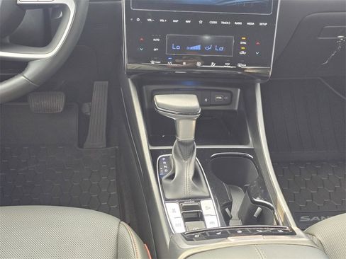 Used 2024 Hyundai Santa Cruz Limited image 17