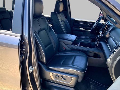 Used 2023 RAM 1500 Limited AWD/4WD image 9