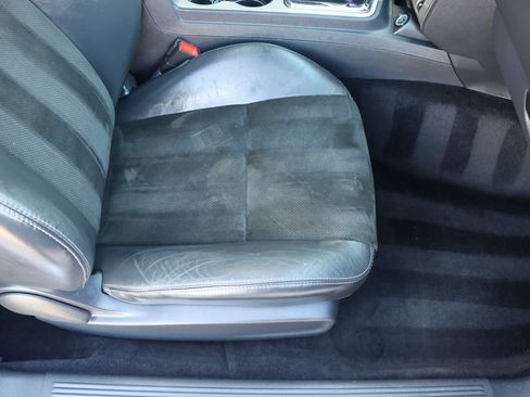 Used 2013 Dodge Challenger SRT8 w/ Harman Kardon Audio Group RWD image 20