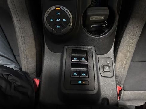 Used 2021 Ford Bronco 4-Door w/ Sasquatch Package image 11