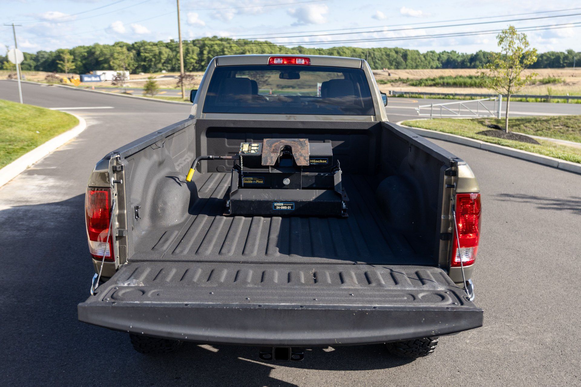 Used 2013 RAM 2500 Tradesman w/ Chrome Appearance Group AWD/4WD image 32