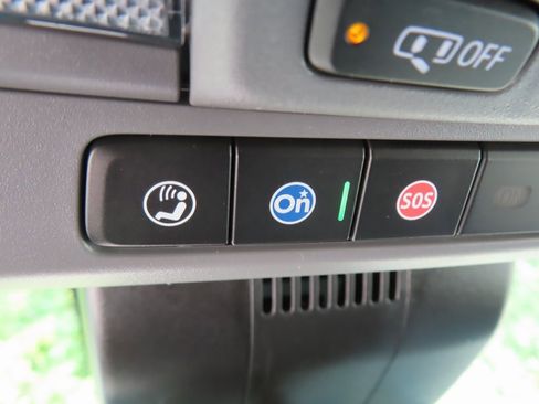 New 2026 Chevrolet Silverado 1500 LT image 14