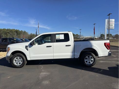 Used 2021 Ford F150 XLT image 6