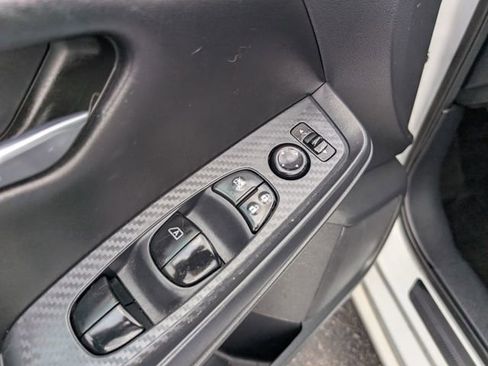 Used 2021 Nissan Sentra SV image 15