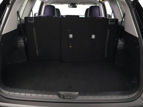 Certified 2025 Toyota Grand Highlander AWD image 22