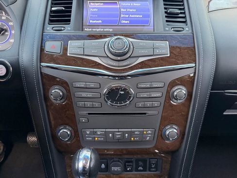 Used 2015 INFINITI QX80 Luxe w/ 22" Wheel Package image 17