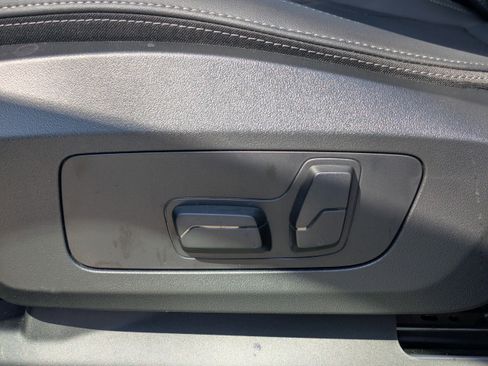 Used 2025 BMW X1 xDrive28i w/ Convenience Package image 21