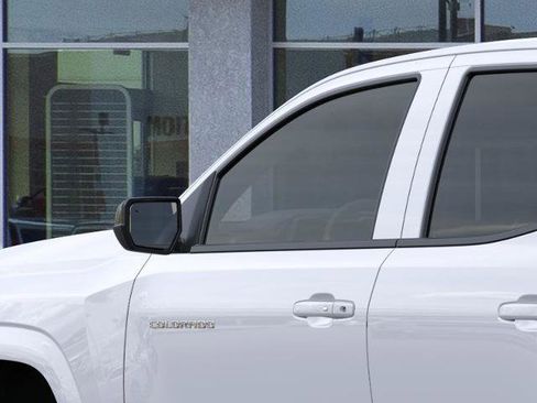 New 2026 Chevrolet Colorado LT image 12