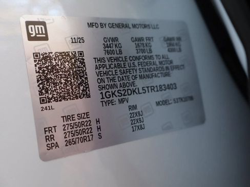 New 2026 GMC Yukon Denali w/ Sun & Power Step Package image 31