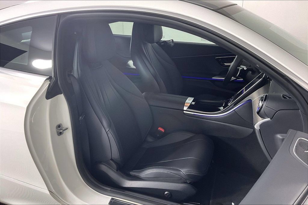 Certified 2024 Mercedes-Benz CLE 450 4MATIC Coupe w/ Driver Assistance Package image 6