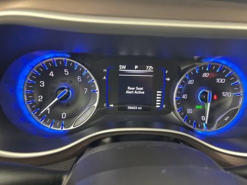 Used 2023 Chrysler Voyager LX FWD image 20