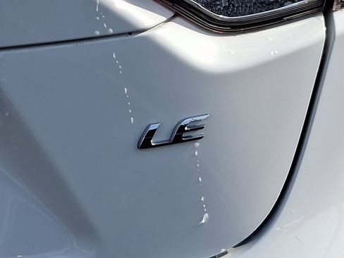 Used 2023 Toyota Corolla LE w/ Carpet Mat Package (TMS) image 31