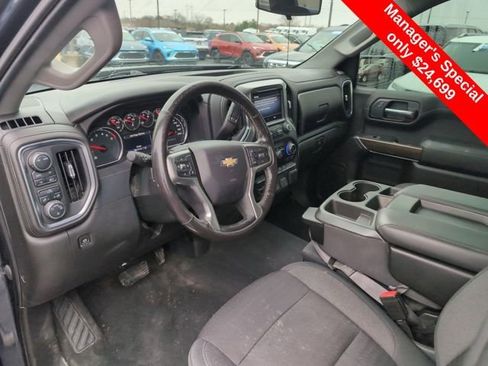 Used 2020 Chevrolet Silverado 1500 LT image 13
