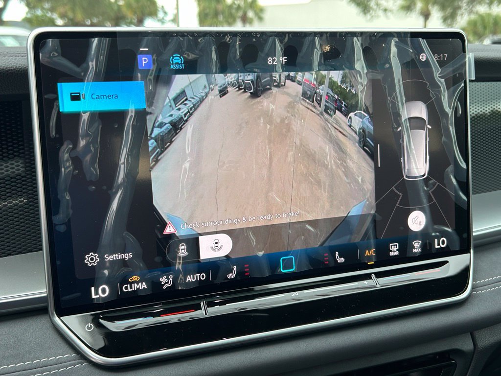 New 2026 Volkswagen Tiguan SE R-Line FWD image 27