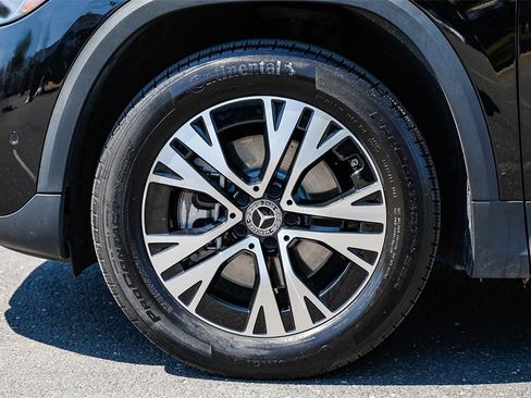 Certified 2025 Mercedes-Benz GLA 250 image 9