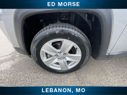 Used 2022 Jeep Compass Latitude w/ Convenience Group AWD/4WD image 30