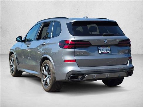 Used 2024 BMW X5 xDrive50e w/ M Sport Package AWD/4WD image 8